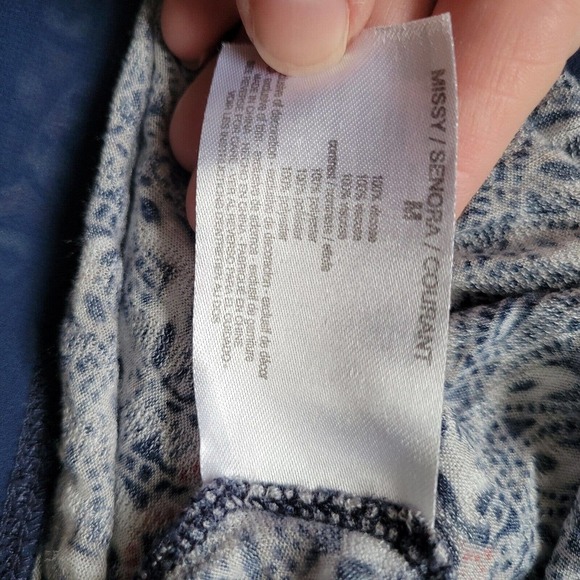 Vintage Havana Navy Blue And Pink Bohemian Printed Blouse Size Medium Tie Neck - Picture 7 of 8